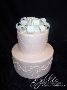 Bridal shower cake with fondant bow